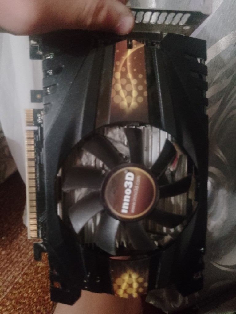 Дешиво Inno3D GeForce GTX 750 1GB GDDR5 с ломбарда