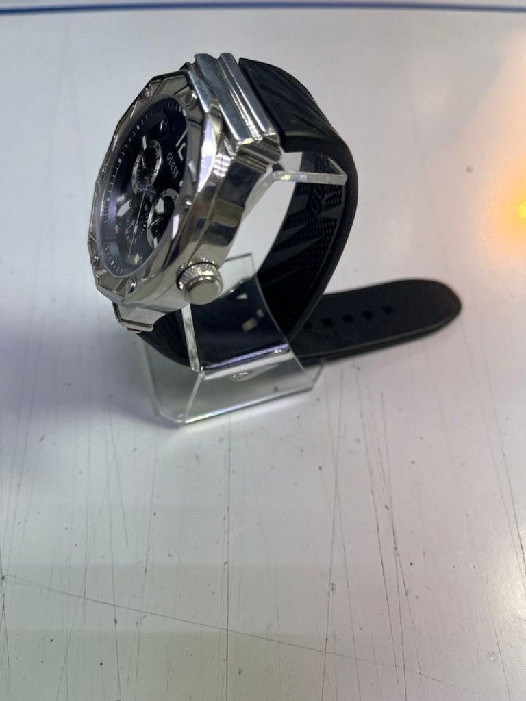 Объявление Guess gw0634g1 Б/У