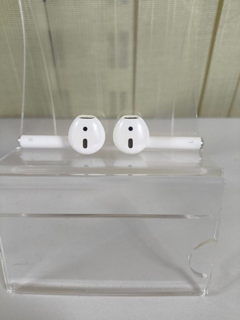 Apple airpods 2nd generation a1602, a2031, a2032 Код:01-201161640. Изображение 5