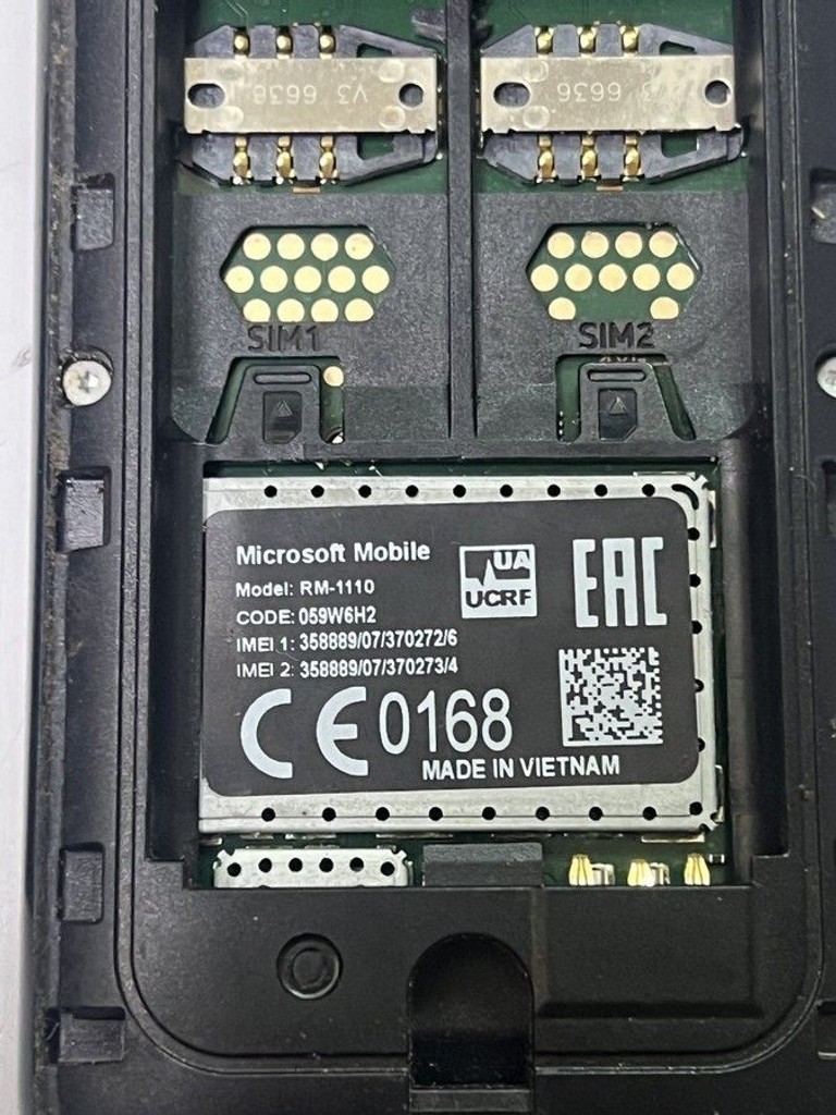 Дешиво Nokia 215 rm-1110 с ломбарда