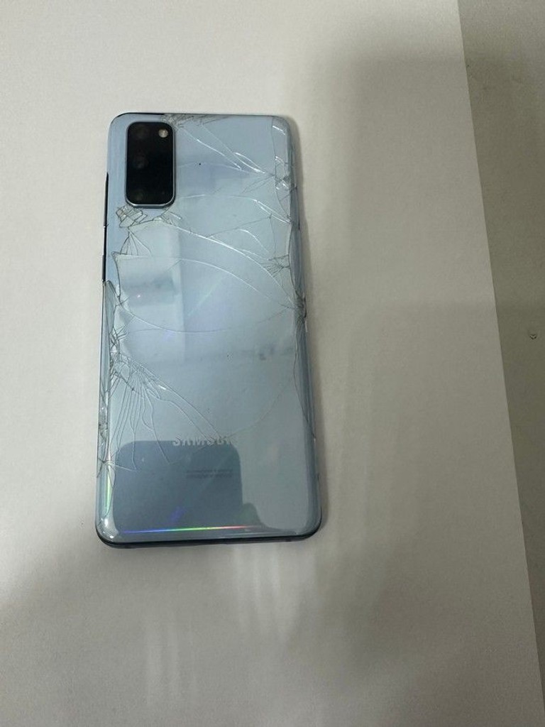 Купити Samsung galaxy s20 5g sm-g981 12/128gb Б/У
