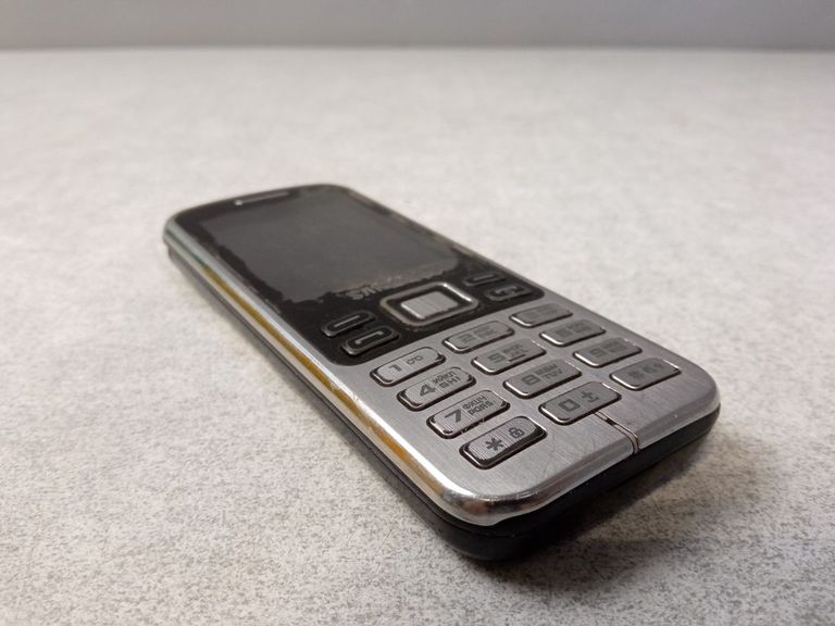 Оголошення Samsung GT-C3322i Б/У