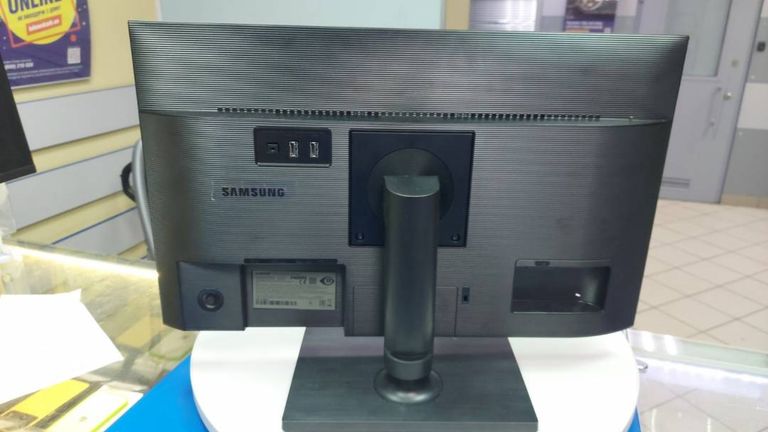 Samsung f24t450fqi