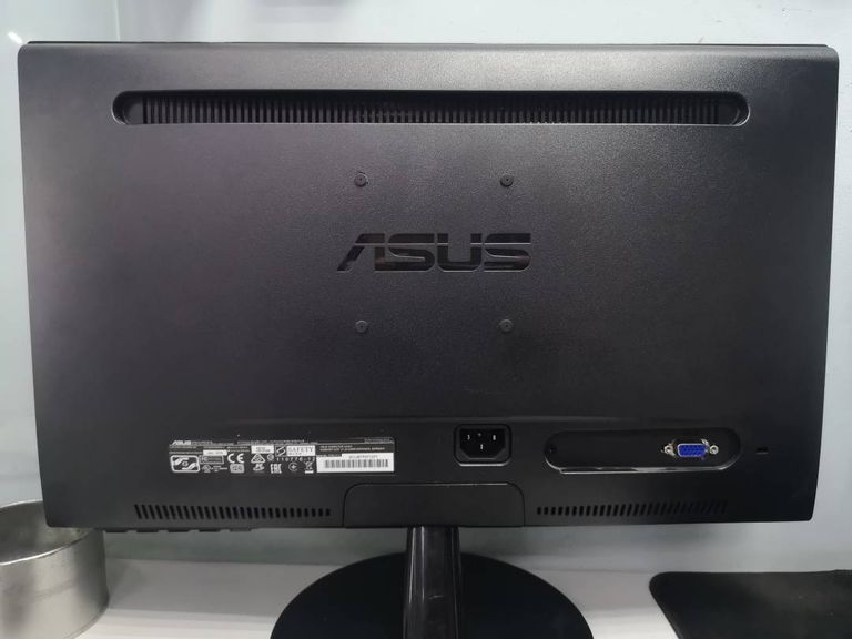 Asus vs197