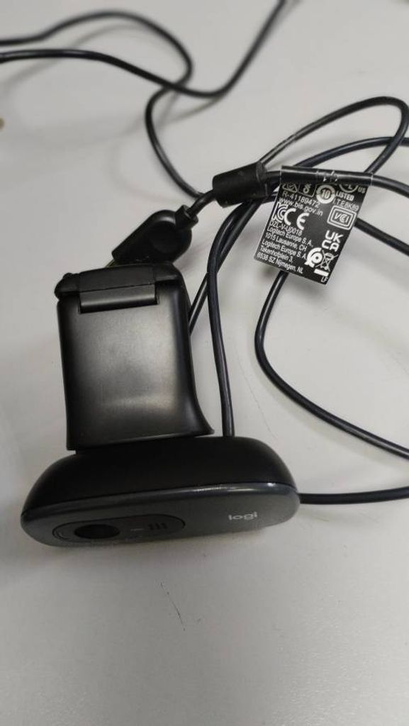 Дешево Logitech hd webcam c270 v-u0018 з ломбарду