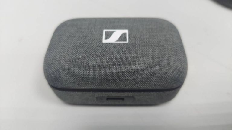 Купити Sennheiser Momentum True Wireless 3 Black (509180) Б/У