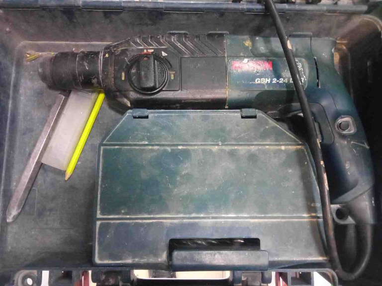 Купити Bosch gbh 2-24 dsr 620вт Б/У