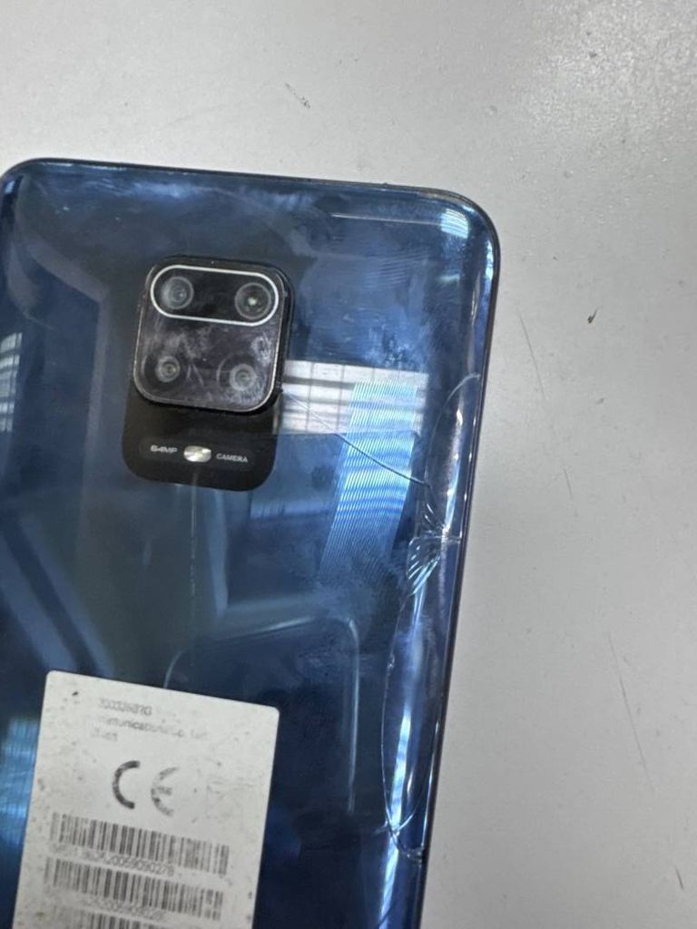 Дешево Xiaomi redmi note 9 pro 6/64gb з ломбарду