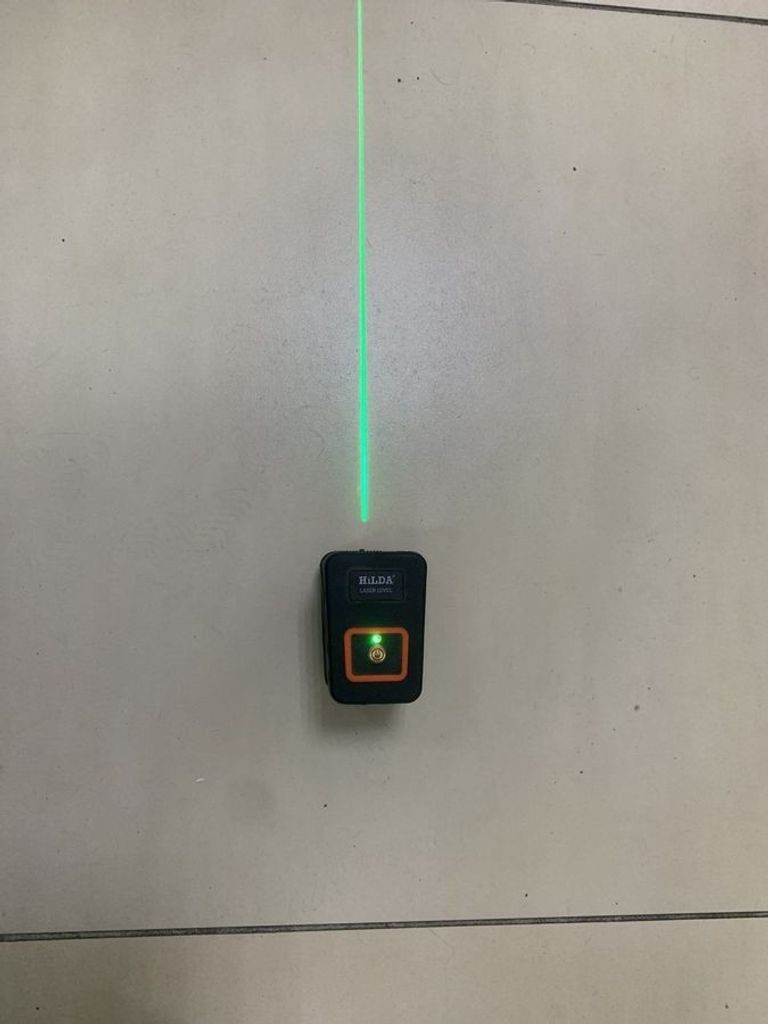 Оголошення Hilda 2d laser line Б/У