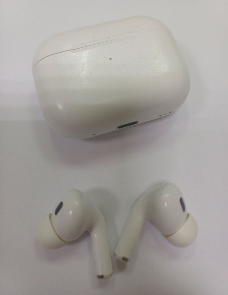Apple airpods pro 2nd generation with magsafe charging case usb-c Код:01-200591603. Зображення 5