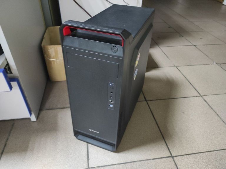 Дешиво Пк amd ryzen 7 2700x/ram 16 gb/hdd відсутній+відсутній/ssd 960 gb+відсутній/amd/ ati radeon rx 580 8gb с ломбарда