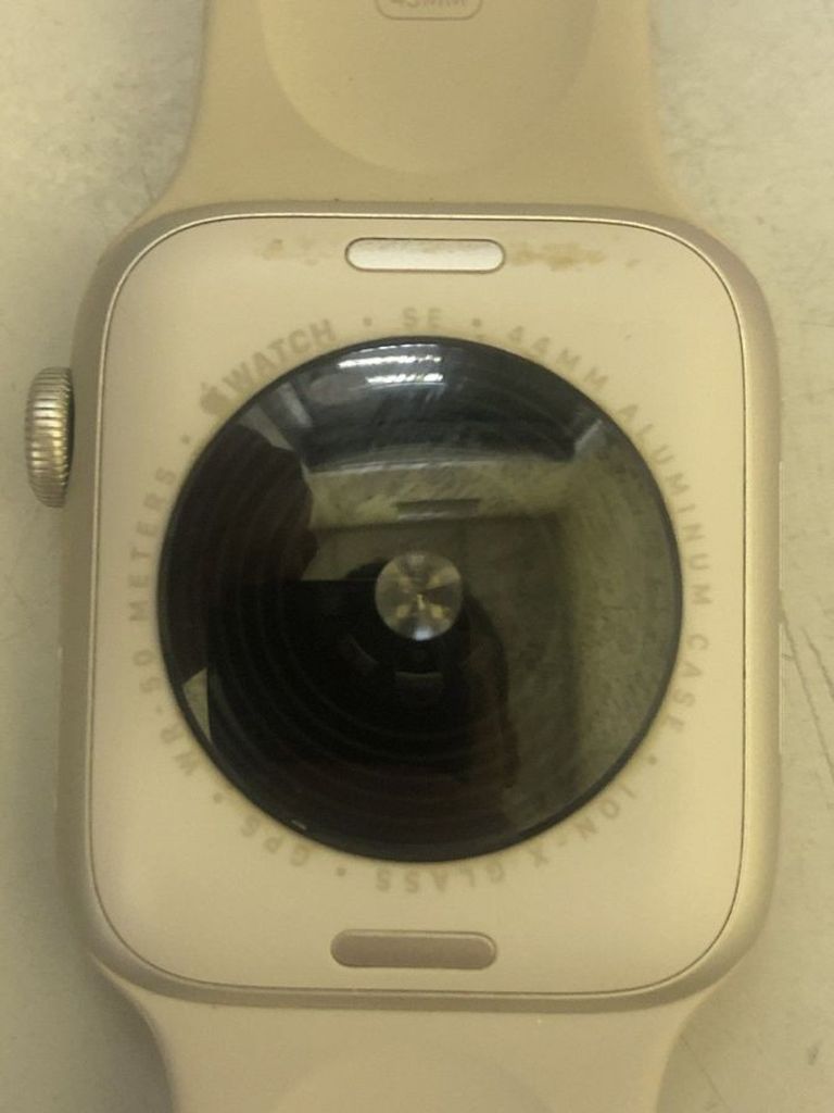 Дешево Apple watch se 2 gps 44mm aluminum case with sport з ломбарду