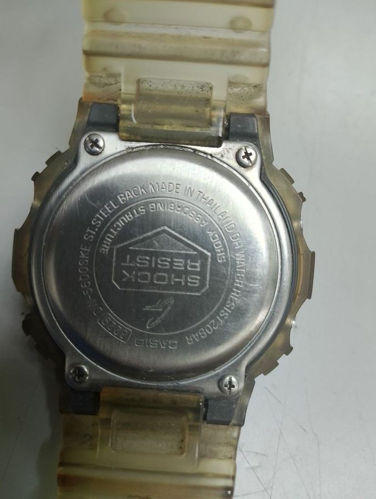 Дешево Casio dw-5600ske з ломбарду