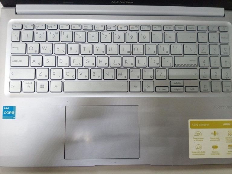 Оголошення Asus 15/core i3-1215u ddr5/12gb ddr2/hdd 500 gb/ssd *відсутній/*інтегрована Б/У