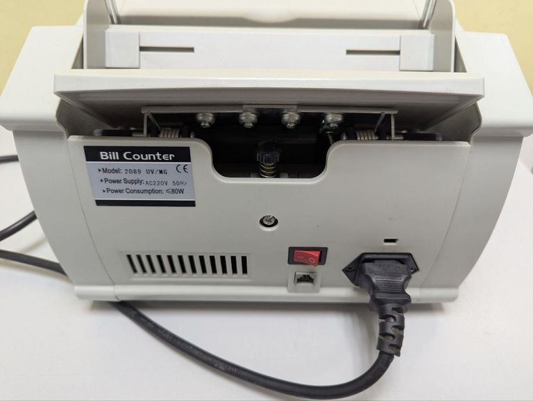 Дешиво Ukc 2089 uv/mg с ломбарда