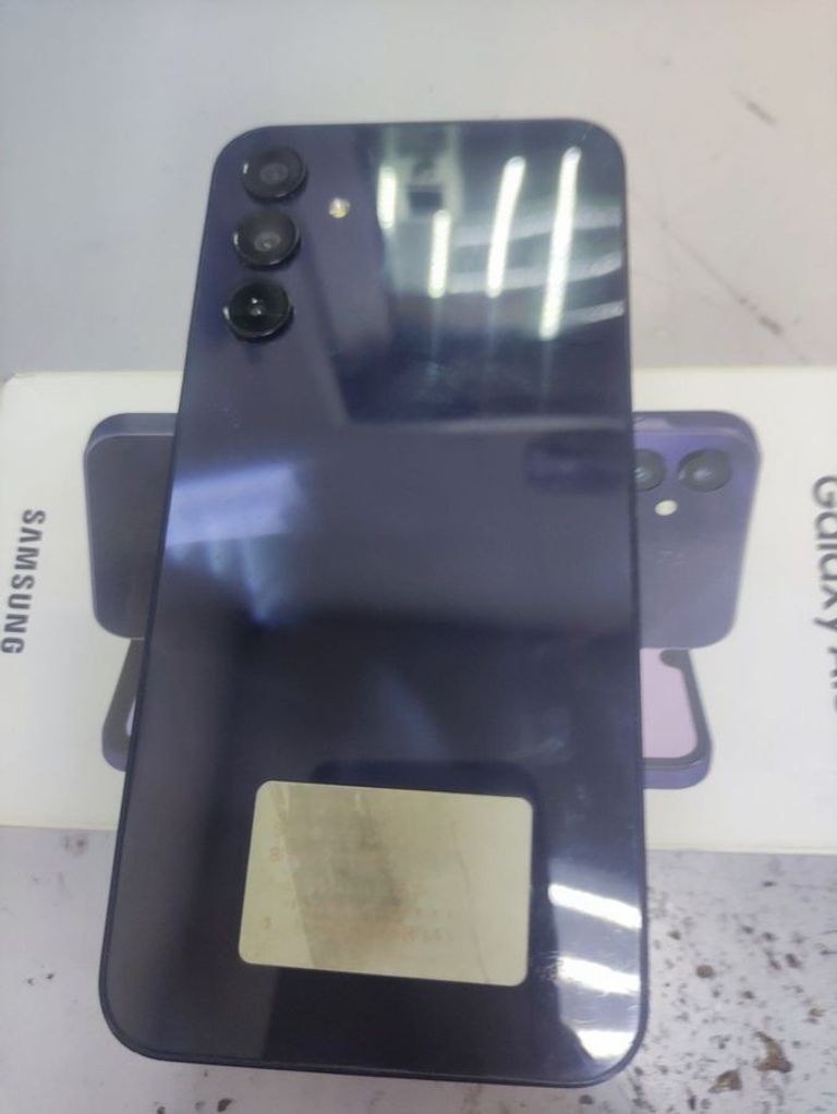 Купити Samsung Galaxy A15 SM-A155F 8/256GB Blue Б/У