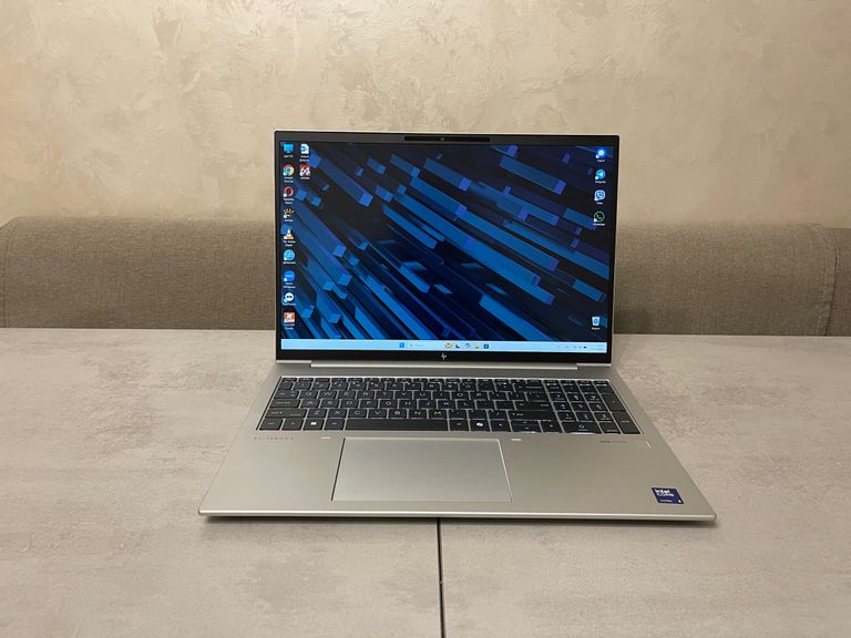 Купити HP EliteBook 860 G11, 16"  Б/У