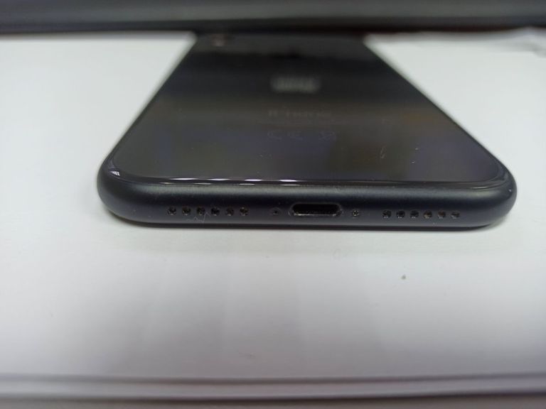 Apple iPhone XR 64GB Black (MRY42) Код:01-200798055. Изображение 5