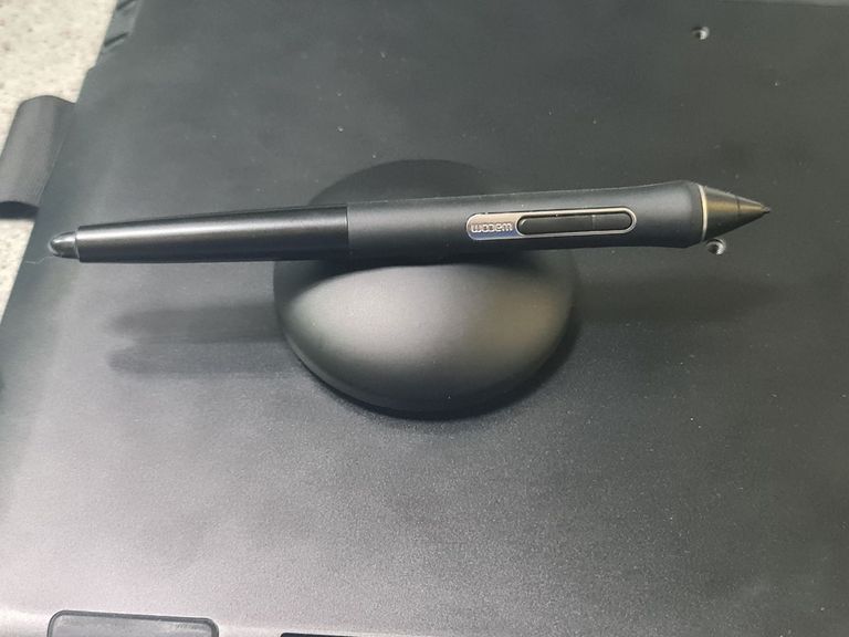 Дешиво Wacom cintiq pro 16 с ломбарда