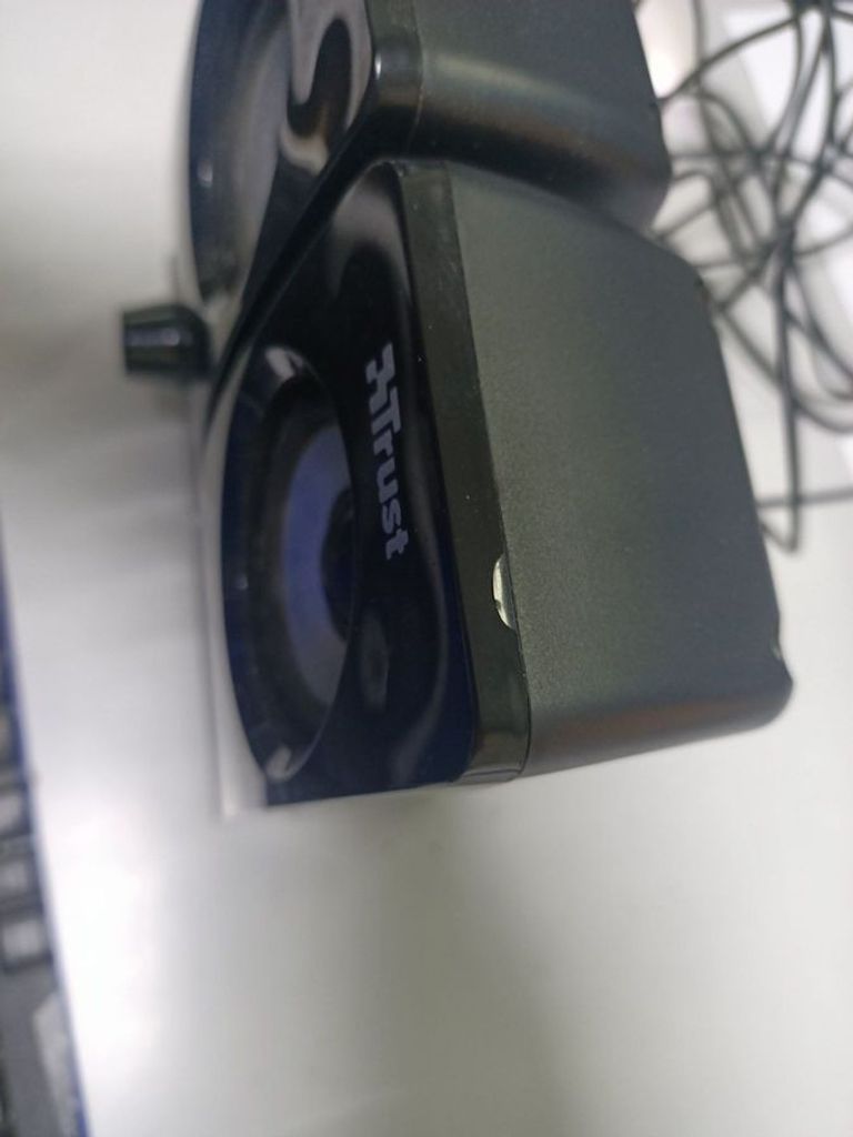 Оголошення Trust без моделі Б/У