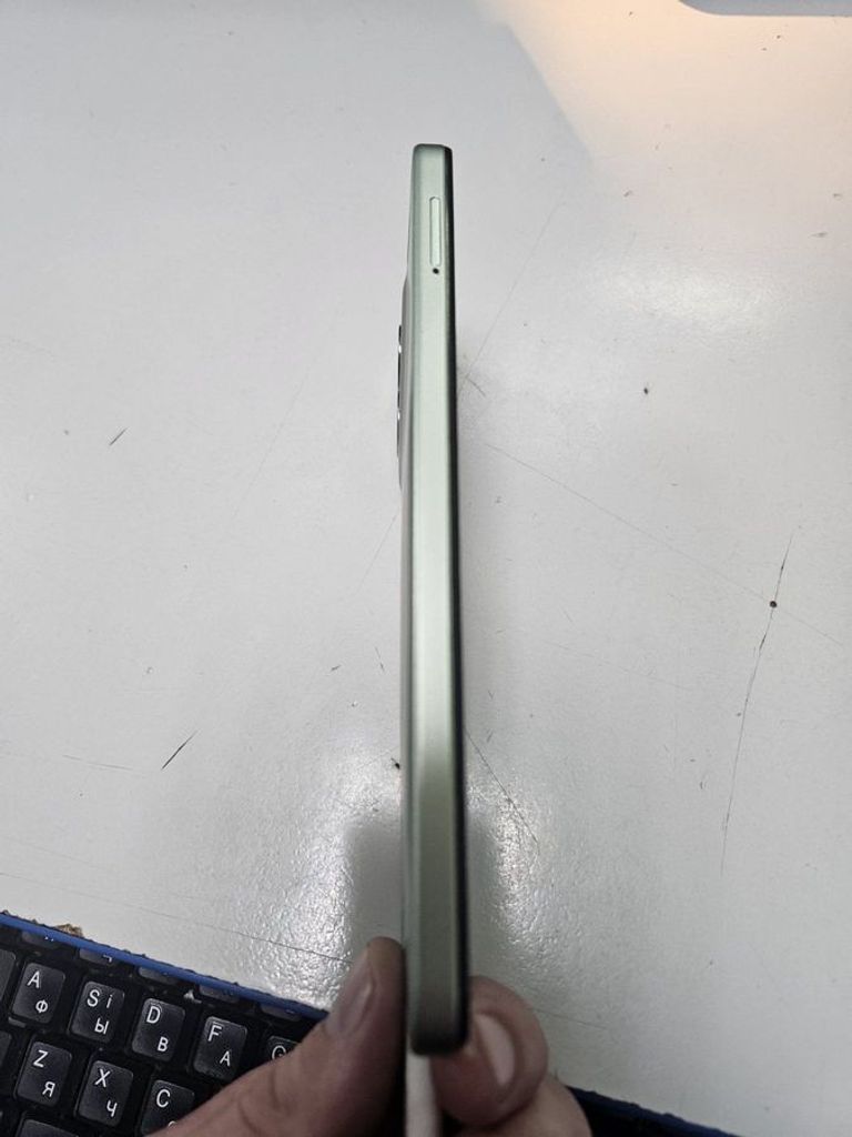 Купить Motorola g24 8/128gb Б/У