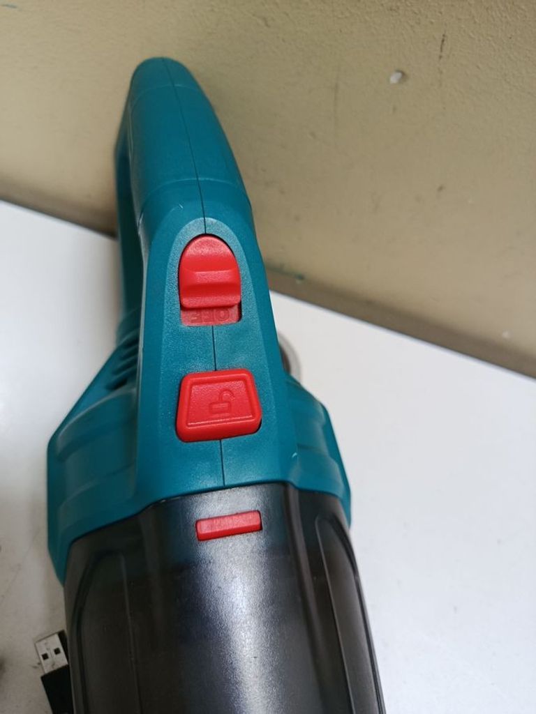 Дешево Total TVLI2026 Type-C з ломбарду