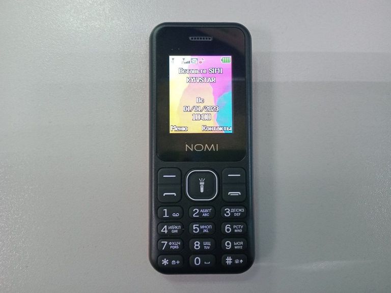 Дешево Nomi i1880 Black з ломбарду