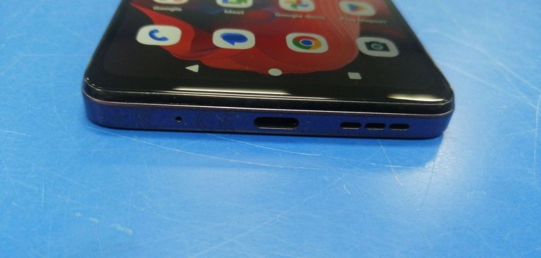 Дешево Motorola moto g04s 4/64gb з ломбарду