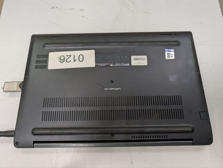 Dell 14/core i5 8350u ddr4/8gb ddr4/hdd *відсутній/ssd 256 gb/*інтегрована Код:01-200873291. Зображення 5