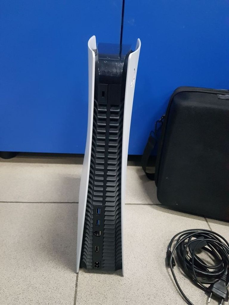 Sony PlayStation 5 825GB Код:01-200886162. Зображення 5