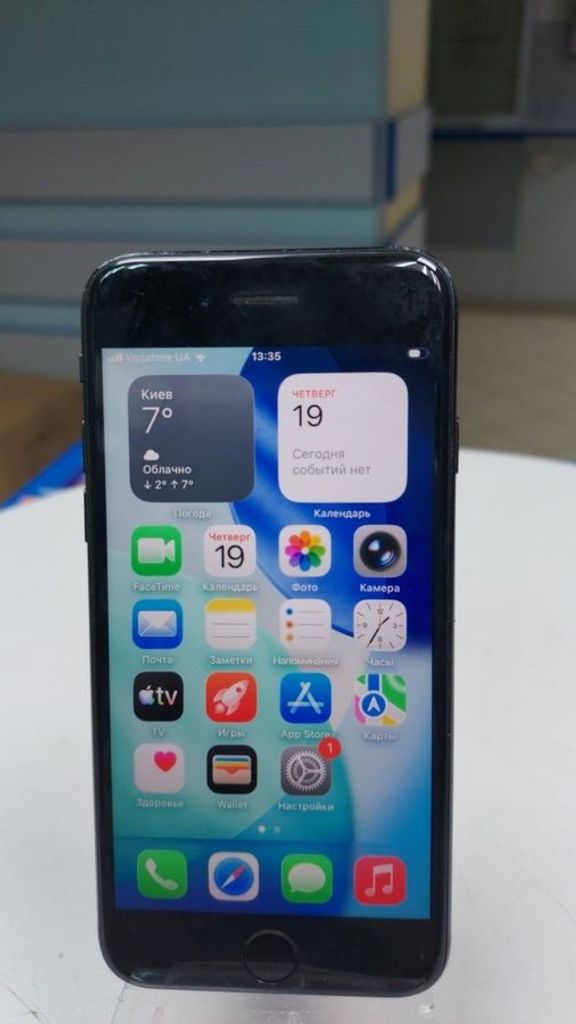 Купити Apple iPhone SE 2020 64GB Black Slim Box (MHGP3) Б/У