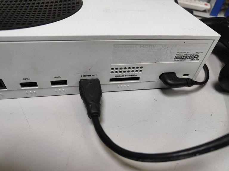 Дешево Microsoft xbox series s 512gb з ломбарду