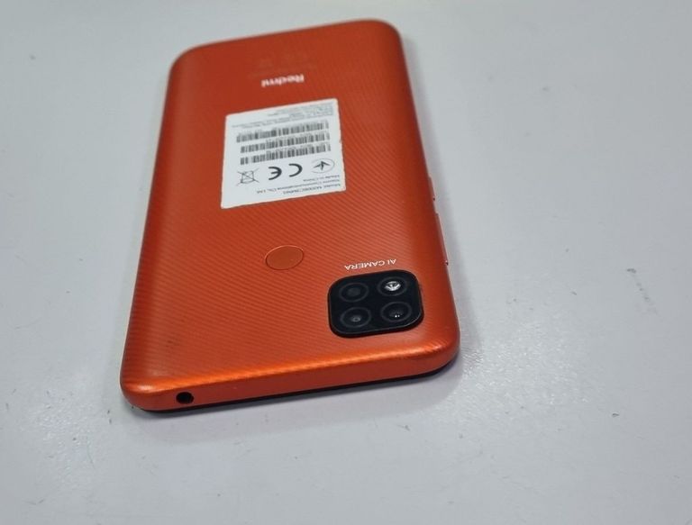 Xiaomi redmi 9c nfc 2/32gb Код:01-200913259. Зображення 6