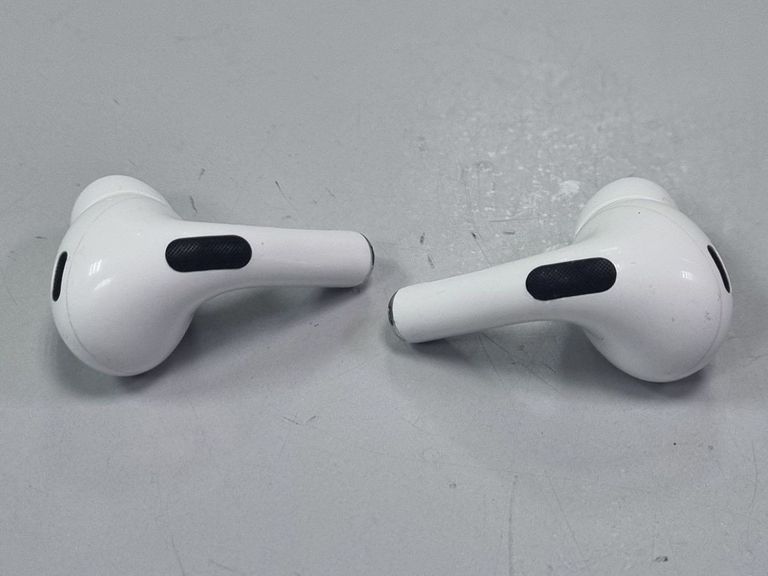 Apple airpods pro 2nd generation with magsafe charging case usb-c Код:01-200918873. Изображение 9