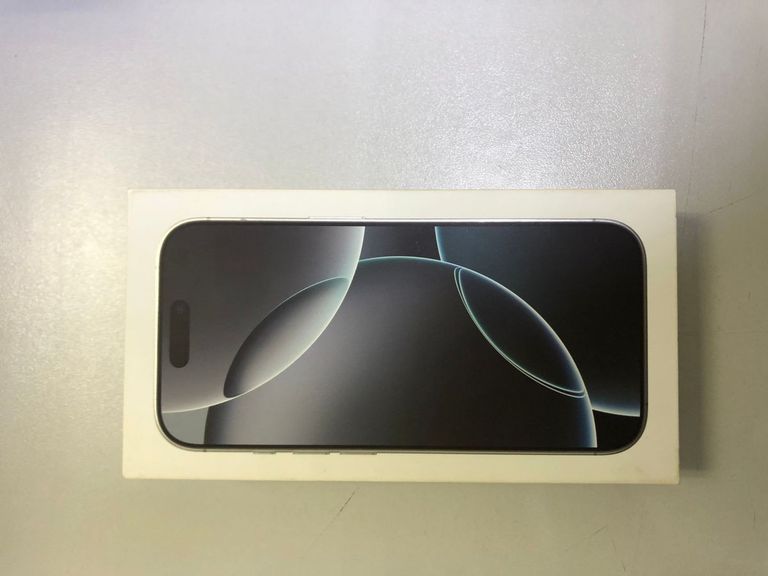 Купити Apple iphone 16 pro 128gb Б/У