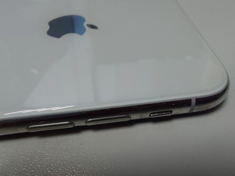 Apple iphone x 256gb Код:01-200926540. Изображение 5