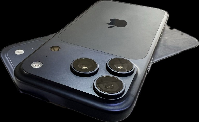 Дешиво Apple iPhone 17 Pro 256GB Deep Blue (MG8J4) с ломбарда