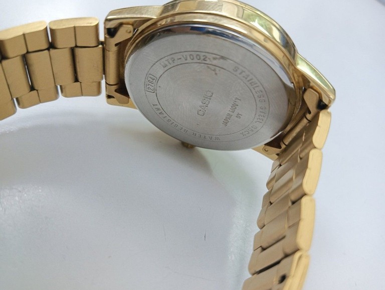 Дешиво Casio mtp-v002 с ломбарда