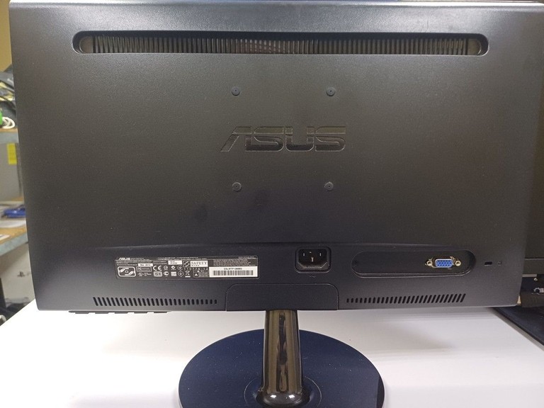 Оголошення Asus vs197 Б/У
