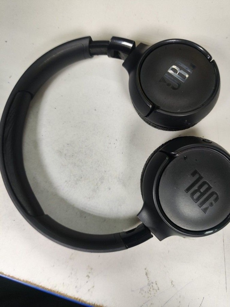 Объявление Jbl tune 520bt Б/У
