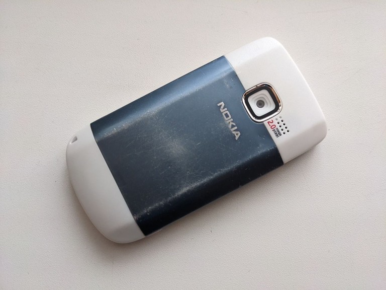 Дешево Nokia c3-00 з ломбарду