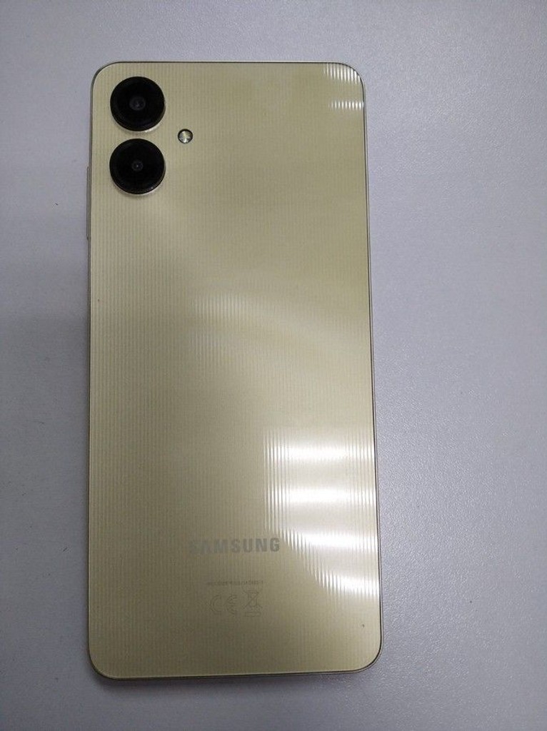 Купити Samsung galaxy a06 4/128gb Б/У
