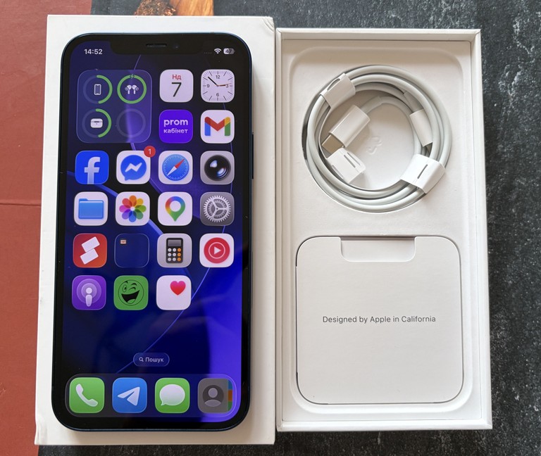 Купити Apple iPhone 12 64GB Б/У