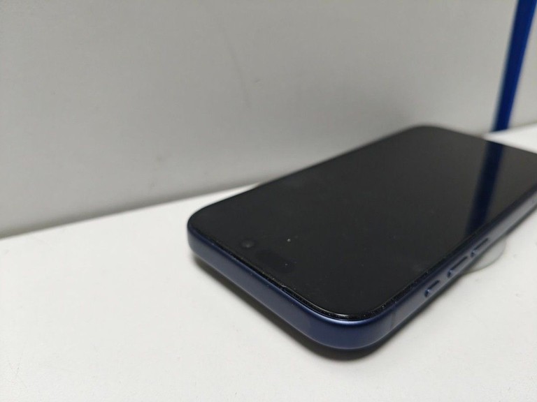 Apple iPhone 17 Pro 256GB Deep Blue (MG8J4) Код:01-200989659. Зображення 8