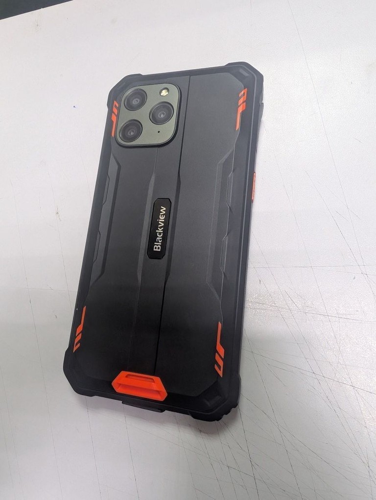 Дешиво Blackview BV5300 Plus 8/128GB Black с ломбарда