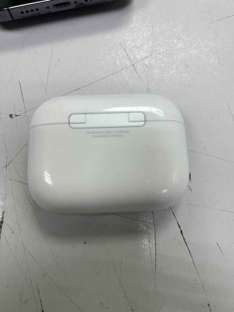 Дешево AirPods Pro 3 з ломбарду