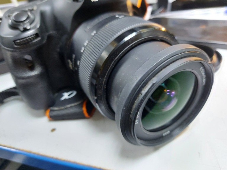 Дешиво Sony alpha slt-a58 / dt sam ii 18-55mm с ломбарда