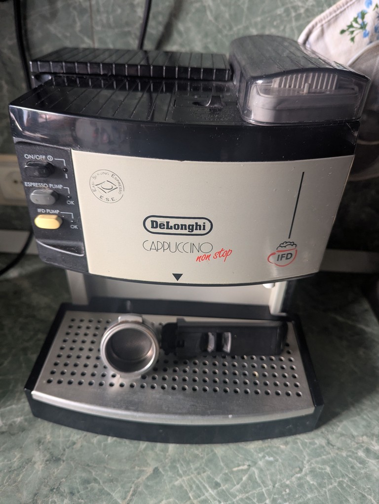 Купити Delonghi BAR-M200 Cappuccino Non Stop Б/У