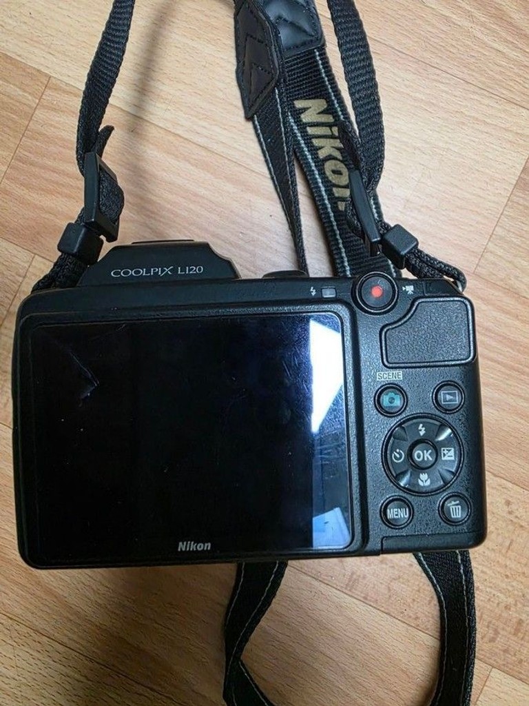 Дешево Nikon coolpix l120 з ломбарду