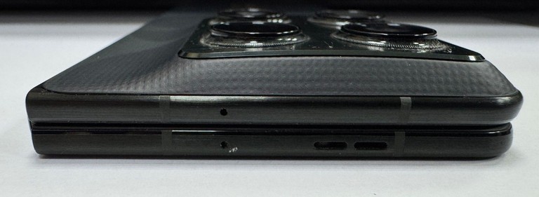 Motorola Razr Fold 16/512GB Blackened Blue Код:01-201031370. Изображение 11